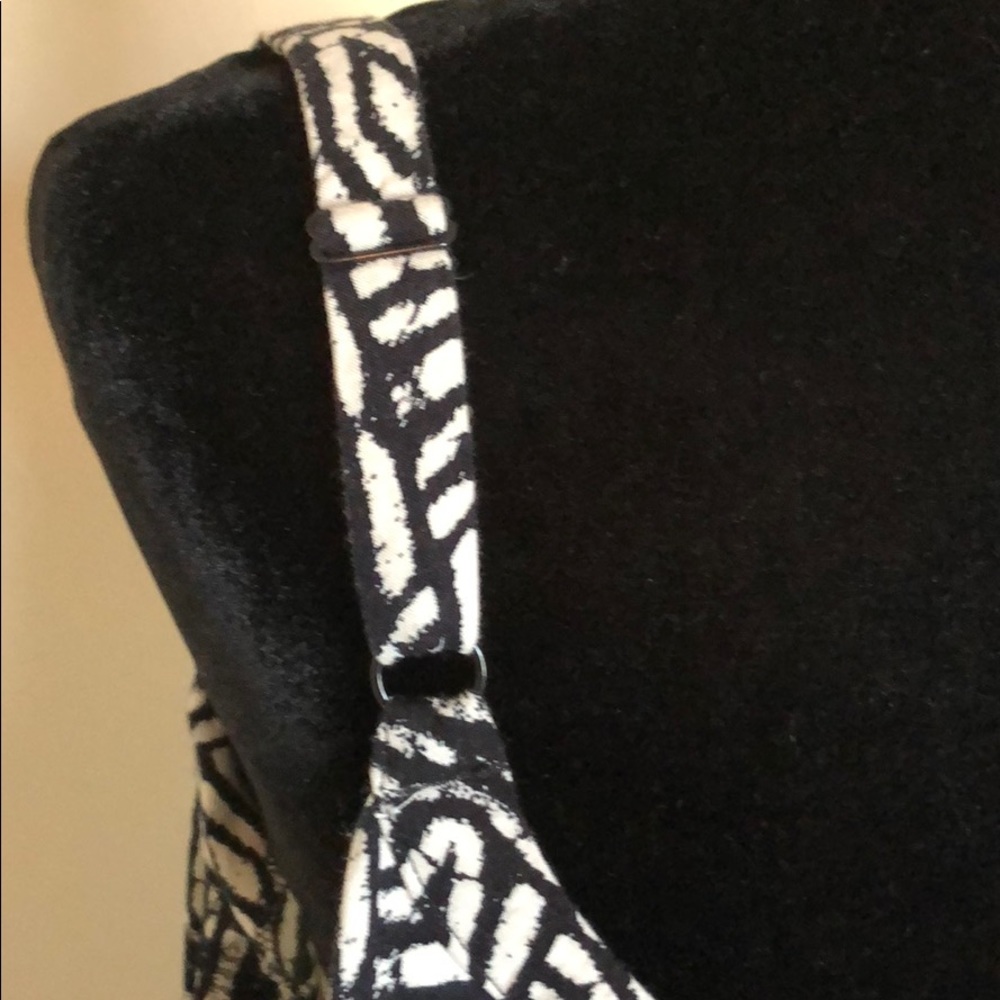 Ava & Viv Black and White Maxi Dress - Picture 4 of 4